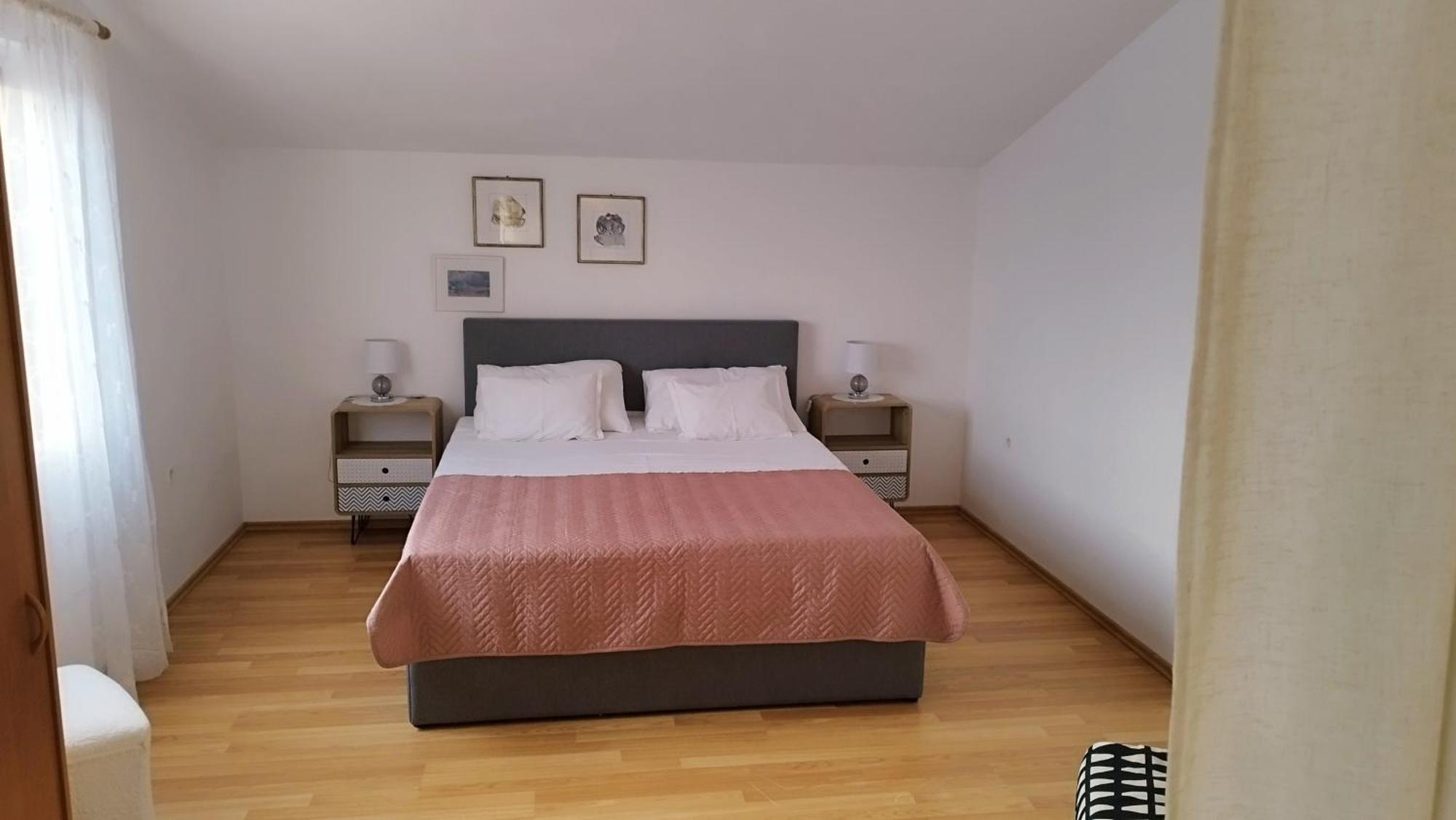 Apartment Mare Vrsi Exterior photo